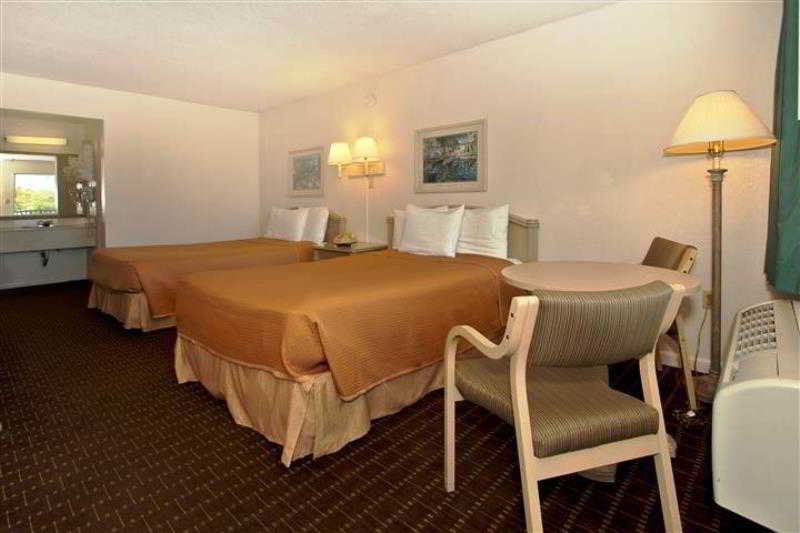 Motel Super 8 By Wyndham Kissimmee Exterior foto